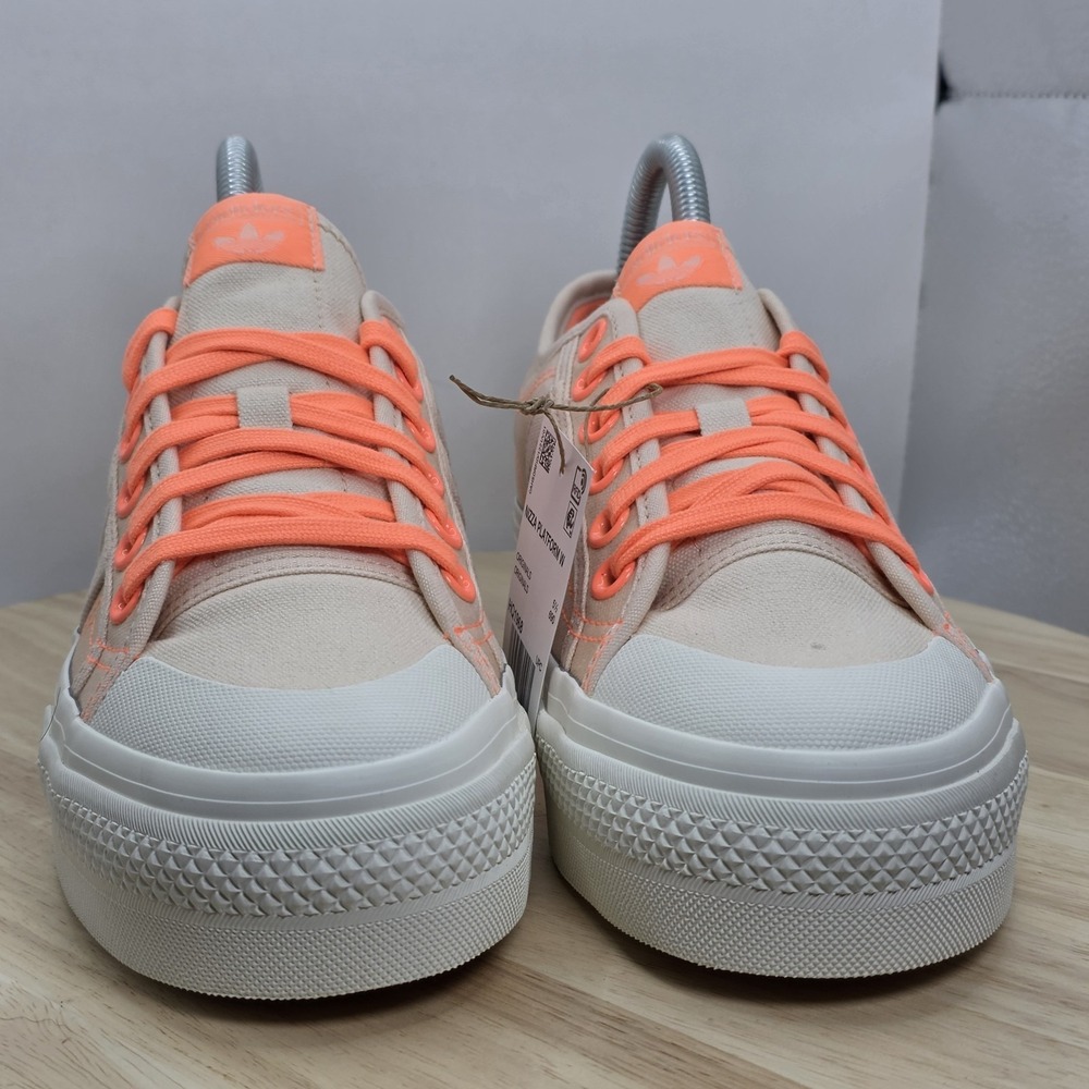 Women's Size 8.5 - Adidas Originals Bliss Orange NIZZA Platform HQ1968 - Picture 2 of 8
